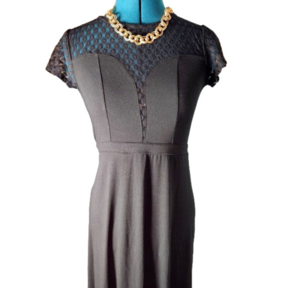202. High/Low Black Jersey and Lace Dress Sz S